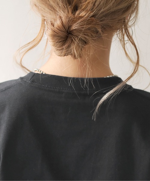 HER CLOSET（ハークローゼット）の「【shemoshelly】WEB限定5.6オンスカリグラフィーロゴTシャツ（Tシャツ/カットソー・レディース・ホワイト系その他2/ホワイト系その他/ブラック系その他/ブラック系その他2・M/L/S）」の21枚目の写真