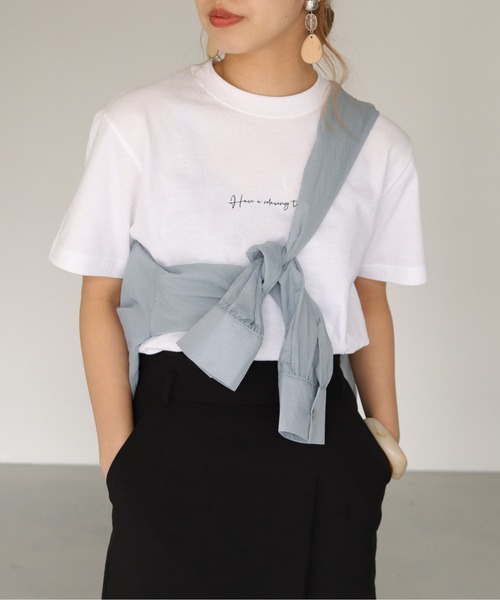 HER CLOSET（ハークローゼット）の「【shemoshelly】WEB限定5.6オンスカリグラフィーロゴTシャツ（Tシャツ/カットソー・レディース・ホワイト系その他2/ホワイト系その他/ブラック系その他/ブラック系その他2・M/L/S）」の5枚目の写真