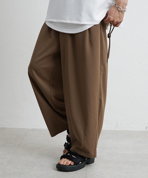 MinoriTY(マイノリティ)の「ルーズ イージーパンツ ワイドパンツ 2タック スラックス 梨地素材 ワイド バルーンパンツ 春服 冬服(スラックス・メンズ・ブラック/ベージュ/ミント・M/L)」の7枚目の写真
