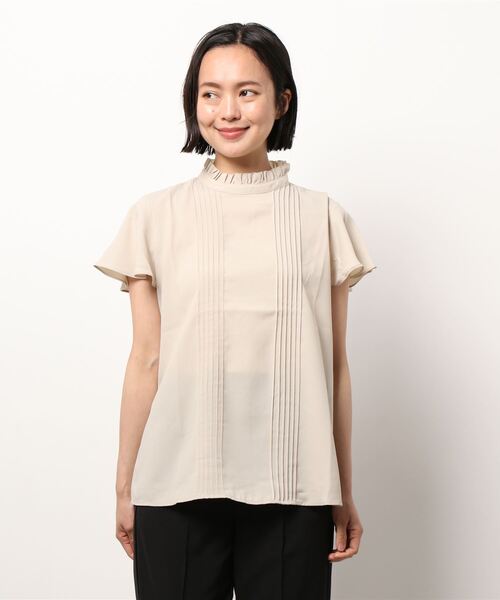 Te chichi TERRASSE(テチチテラス)の「衿フリルブラウス(シャツ/ブラウス・レディース・ブラック/ベージュ/オフホワイト・フリ-)」の3枚目の写真