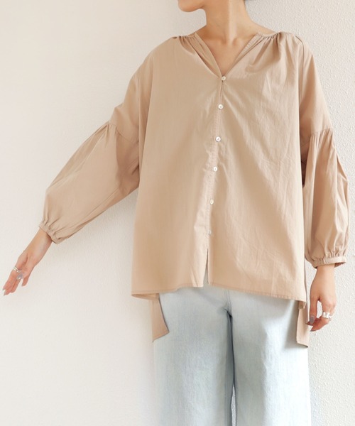 andme（アンドミー）の「ワッシャーコットンボリューム袖ギャザーブラウス（シャツ/ブラウス・レディース・ブラック/ベージュ/キナリ/イエロー/オレンジ/レッド/ネイビー/ラベンダー・M）」の16枚目の写真