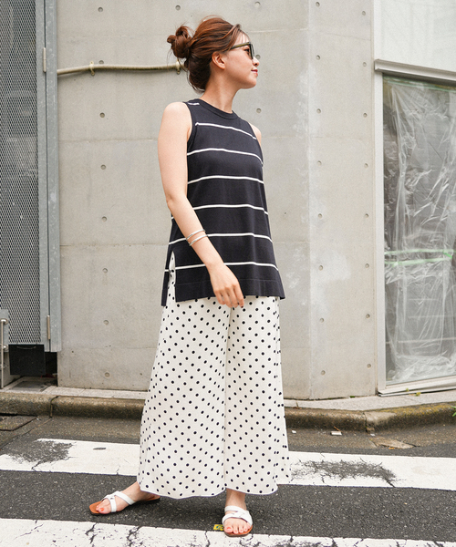 IENA（イエナ）の「サテンレディパンツ（その他パンツ・レディース・ホワイト/ブラック/ナチュラル・36/38）」の17枚目の写真