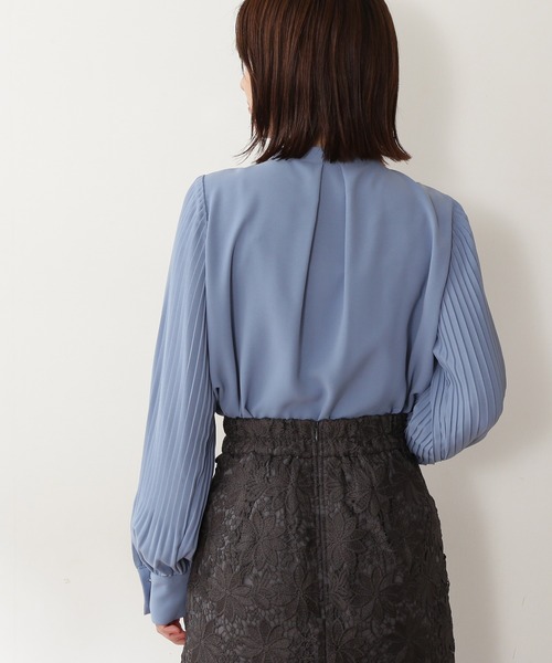 N.（N. Natural Beauty Basic）（エヌエヌナチュラルビューティーベーシック）の「【追加生産】◆ゴールドボタンプリーツブラウス（シャツ/ブラウス・レディース・オフホワイト/ライトグリーン/ブルー/ベージュ・MEDIUM）」の19枚目の写真