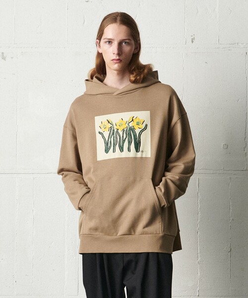 JOSEPH STUDIO（ジョゼフストゥディオ）の「フーディ THE DAFFODILS（パーカー・レディース・ブラック系/ベージュ系・SMALL/MEDIUM/LARGE）」の13枚目の写真