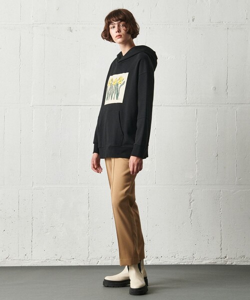 JOSEPH STUDIO（ジョゼフストゥディオ）の「フーディ THE DAFFODILS（パーカー・レディース・ブラック系/ベージュ系・SMALL/MEDIUM/LARGE）」の8枚目の写真