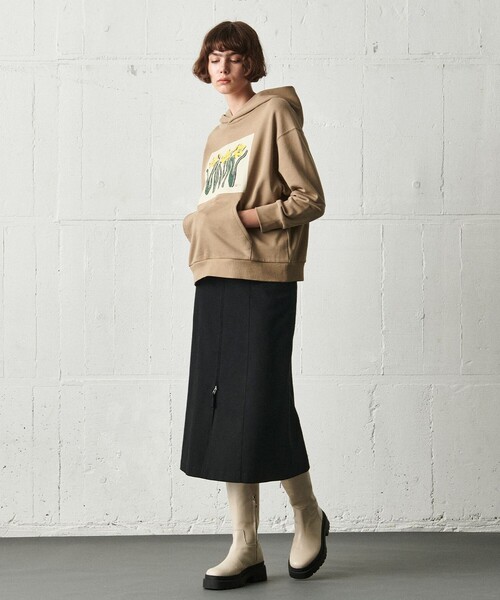 JOSEPH STUDIO（ジョゼフストゥディオ）の「フーディ THE DAFFODILS（パーカー・レディース・ブラック系/ベージュ系・SMALL/MEDIUM/LARGE）」の16枚目の写真