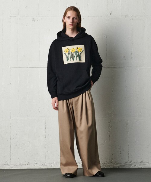 JOSEPH STUDIO（ジョゼフストゥディオ）の「フーディ THE DAFFODILS（パーカー・レディース・ブラック系/ベージュ系・SMALL/MEDIUM/LARGE）」の21枚目の写真