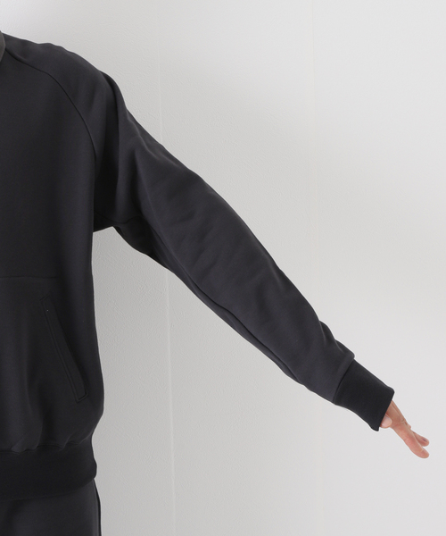 no.(ナンバー)の「【no. / ナンバー】WISM 別注 DOUBLE COLLAR NECK SWEAT(スウェット・メンズ・ネイビー・SMALL/MEDIUM)」の17枚目の写真