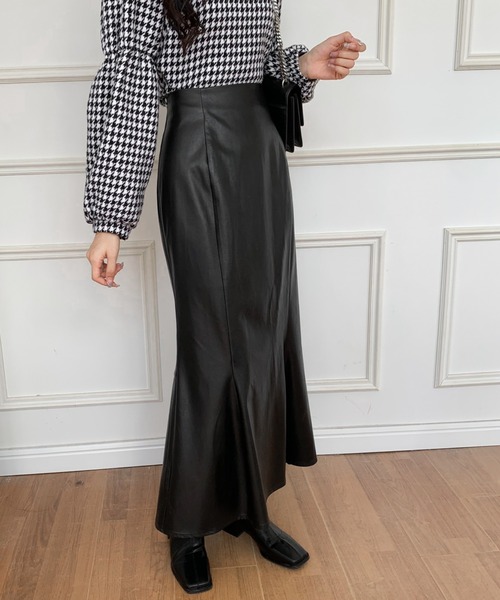 ECLIN（エクラン）の「ハイウエストレザーマーメイドスカート（スカート・レディース・グレイッシュベージュ/ブラウン/ブラック・S/M）」の9枚目の写真