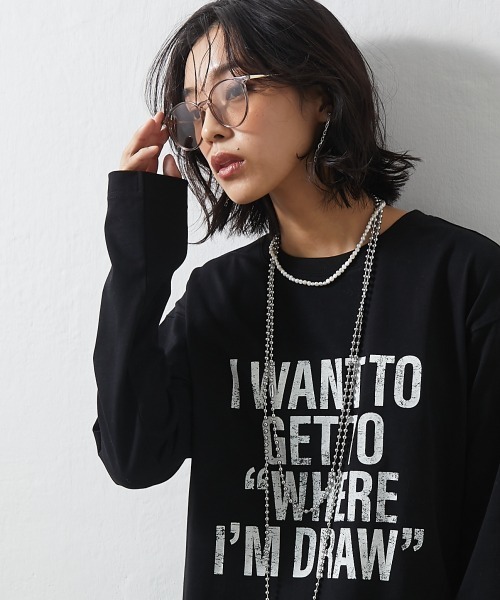 CHIC STYLE(シックスタイル)の「<大きいサイズ>綿100%ロゴプリントロングスリーブTシャツ シックスタイル(Tシャツ/カットソー・レディース・ブラック/オフホワイト・L/LL/3L/4L/5L)」の2枚目の写真