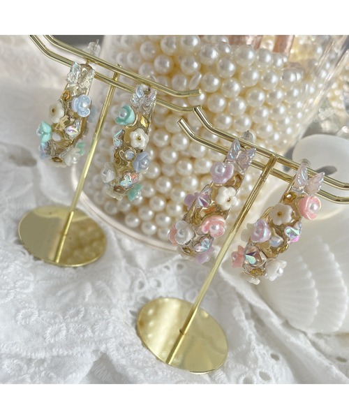 tone(トーン)の「【Mermaid Pink】クリアCフープフラワーピアス(MA)(ピアス(両耳用)・レディース・ピンク系その他/ブルー系その他・FREE)」の4枚目の写真