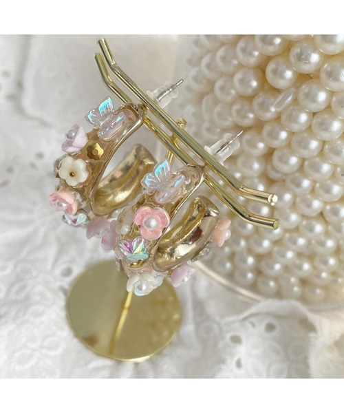 tone(トーン)の「【Mermaid Pink】クリアCフープフラワーピアス(MA)(ピアス(両耳用)・レディース・ピンク系その他/ブルー系その他・FREE)」の3枚目の写真