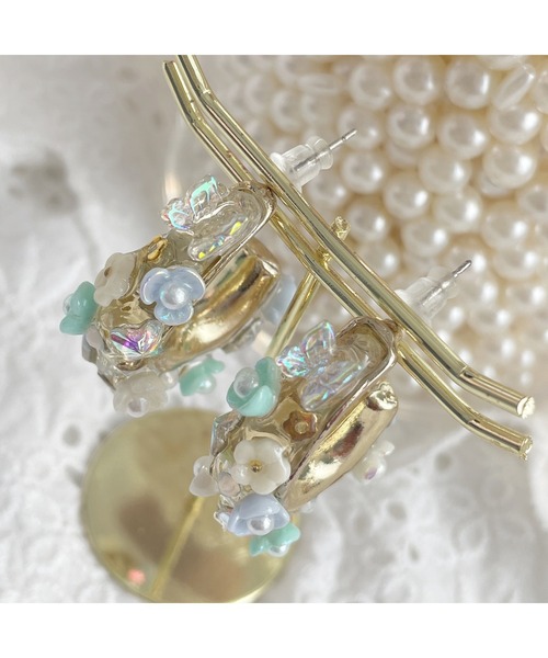 tone(トーン)の「【Mermaid Pink】クリアCフープフラワーピアス(MA)(ピアス(両耳用)・レディース・ピンク系その他/ブルー系その他・FREE)」の5枚目の写真