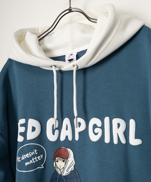 Red Cap Girl（レッドキャプガール）の「ガールイラスト発泡ロゴ