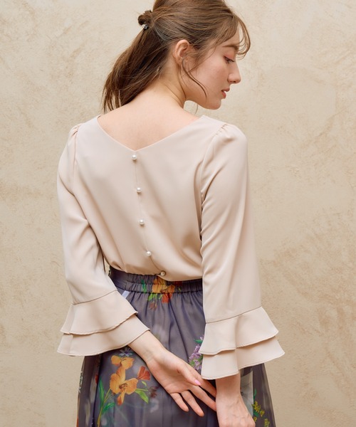 ノエラ　　パールフリル袖ブラウス　ベージュ　　美品 クロップドフリルブラウス | シャツ・ブラウス | NOELA OFFICIAL WEB STORE