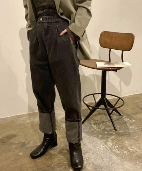 ISOOK（アイスー）の「アシンメトリーストレートデニム（kiharu select）/ ハイウエスト アシメデニム デザインデニム（デニムパンツ・レディース・ブラック/ブルー・FREE）」の20枚目の写真