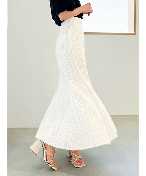 RESEXXY（リゼクシー）の「シャイニーツイードマーメイドスカート（スカート・レディース・ベージュ/ネイビー/アイボリー・FREE）」の2枚目の写真