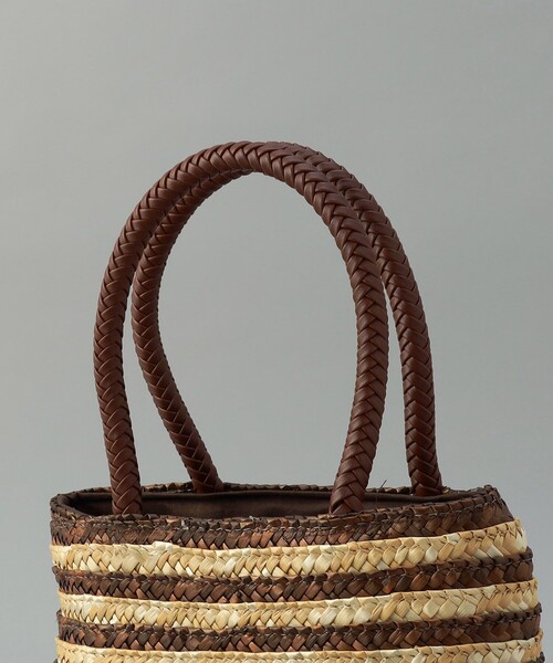 FREAK'S STORE（フリークスストア）の「ストローボーダーバッグ（かごバッグ・レディース・ブラウン/ネイビー・ONE SIZE）」の6枚目の写真