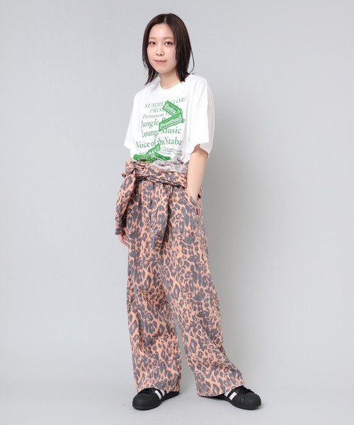 RNA(アールエヌエー)の「O0704 アニマルプリントシャツオールインワン(つなぎ/オールインワン・レディース・イエロー/レオパード/ゼブラ・MEDIUM)」の12枚目の写真