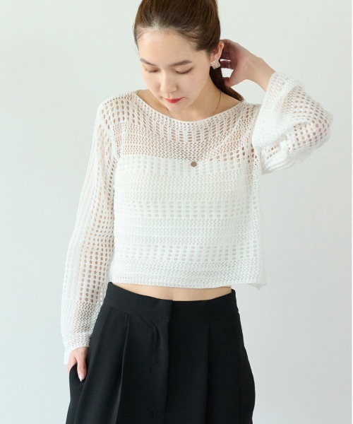 ECRIRE（エクリール）の「透かし編みニットショートトップス（ニット/セーター・レディース・ブラック/アイボリー/ホワイト・フリー）」の5枚目の写真