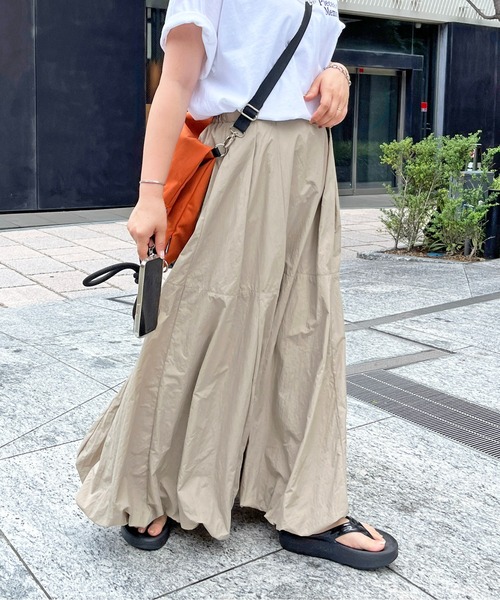 CPCM(シーピーシーエム)の「タフタバルーンスカート(スカート・レディース・オフホワイト/カーキ/ベージュ/ブラック/モカ・FREE)」の4枚目の写真