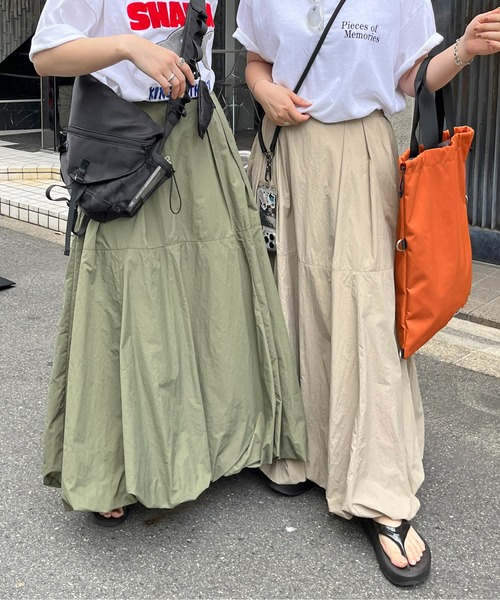 CPCM(シーピーシーエム)の「タフタバルーンスカート(スカート・レディース・オフホワイト/カーキ/ベージュ/ブラック/モカ・FREE)」の5枚目の写真
