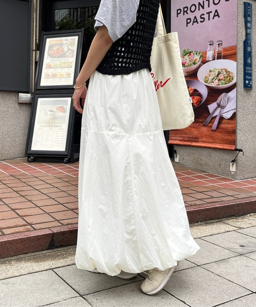 CPCM(シーピーシーエム)の「タフタバルーンスカート(スカート・レディース・オフホワイト/カーキ/ベージュ/ブラック/モカ・FREE)」の13枚目の写真