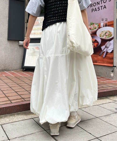 CPCM(シーピーシーエム)の「タフタバルーンスカート(スカート・レディース・オフホワイト/カーキ/ベージュ/ブラック/モカ・FREE)」の14枚目の写真