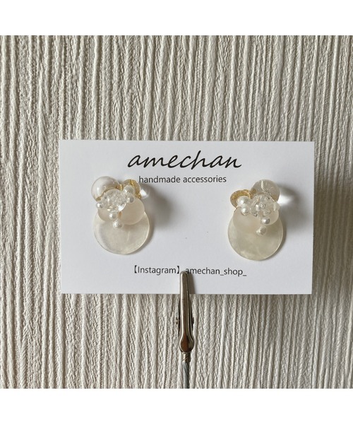 tone(トーン)の「【amechan】海の泡(ピアス)(MA)(ピアス(両耳用)・レディース・ホワイト/ゴールド・FREE)」の4枚目の写真