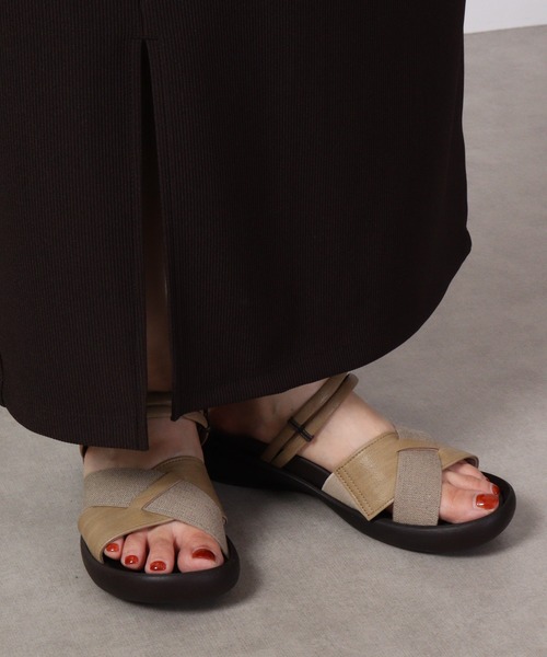 新作登場★【ALDO】Sabbia スライド サンダル セルジオ ロッシの新作スライドサンダル、90年代デザイン着想の