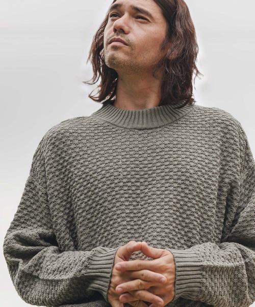 CAMBIO（カンビオ）の「mn2793- Waffle Mock Neck Knit Pullover ニット（ニット/セーター・メンズ・グレー/グリーン/ブラック/オレンジ/マスタード・M/L）」の15枚目の写真