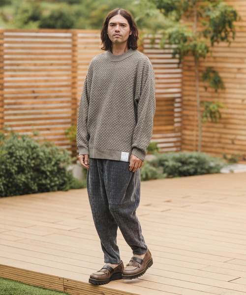 CAMBIO（カンビオ）の「mn2793- Waffle Mock Neck Knit Pullover ニット（ニット/セーター・メンズ・グレー/グリーン/ブラック/オレンジ/マスタード・M/L）」の17枚目の写真