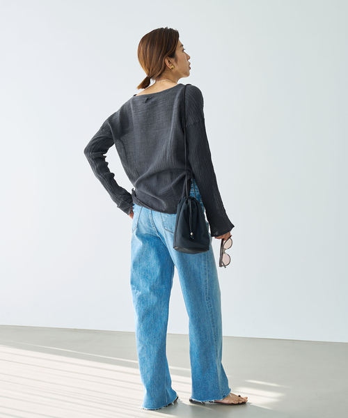 IENA（イエナ）の「《追加2》【LES ATELIERS FRANCAIS DE CONFECTION】ロングスリーブトップス（シャツ/ブラウス・レディース・ブラック/チャコールグレー/ホワイト・FREE）」の19枚目の写真