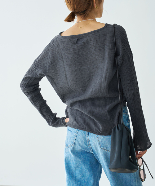 IENA（イエナ）の「《追加2》【LES ATELIERS FRANCAIS DE CONFECTION】ロングスリーブトップス（シャツ/ブラウス・レディース・ブラック/チャコールグレー/ホワイト・FREE）」の21枚目の写真