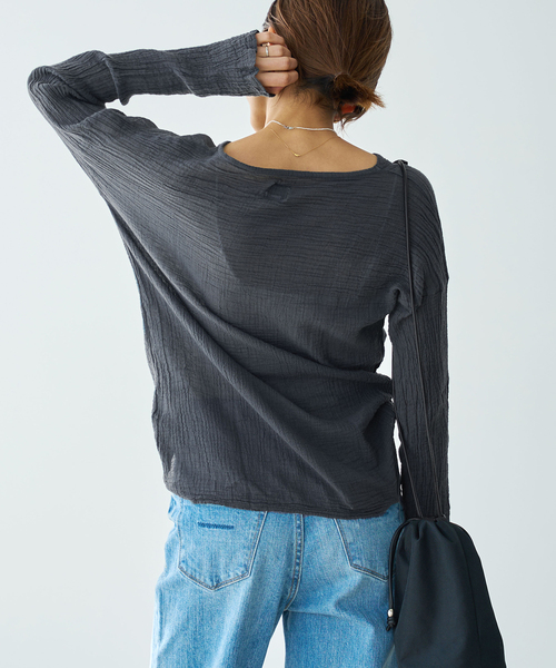 IENA（イエナ）の「《追加2》【LES ATELIERS FRANCAIS DE CONFECTION】ロングスリーブトップス（シャツ/ブラウス・レディース・ブラック/チャコールグレー/ホワイト・FREE）」の22枚目の写真