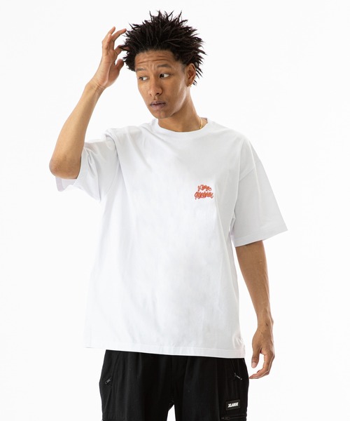 XLARGE（エクストララージ）の「XLARGE × MONICHIKI S/S TEE（Tシャツ 