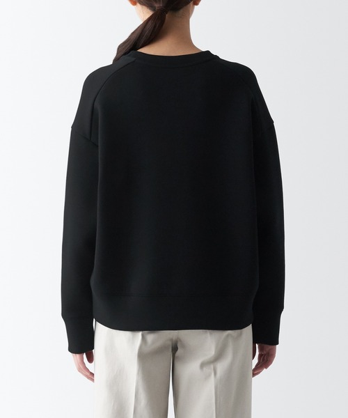 無印良品（ムジルシリョウヒン）の「二重編みスウェットシャツ（Tシャツ/カットソー・レディース・ブラック/ベージュ系1/アイボリー/ブラウン/チャコールグレー/ライトパープル/ライトブルー/スモーキーグリーン系・L/XXL/M/XL/S/XS）」の17枚目の写真