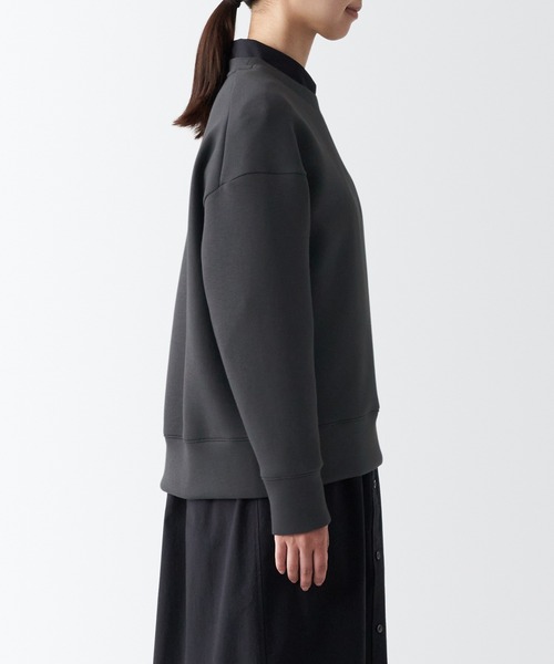 無印良品（ムジルシリョウヒン）の「二重編みスウェットシャツ（Tシャツ/カットソー・レディース・ブラック/ベージュ系1/アイボリー/ブラウン/チャコールグレー/ライトパープル/ライトブルー/スモーキーグリーン系・L/XXL/M/XL/S/XS）」の22枚目の写真