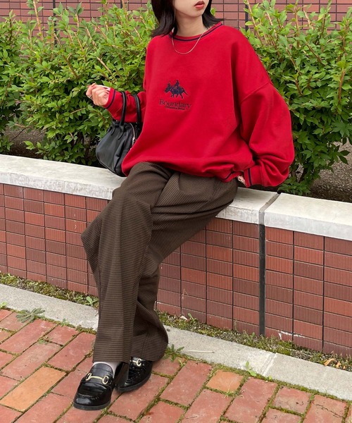 Chillfar（チルファー）の「ライン入り刺繍スウェット（スウェット・レディース・グリーン/レッド/オートミール/ネイビー/ベージュ/チャコール/杢グレー・FREE）」の16枚目の写真