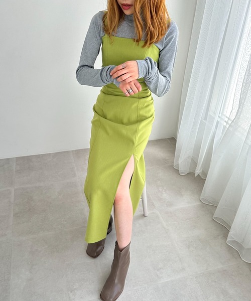 EPIMI E'PIMMY（エピミエピミー）の「ハイネックラメカットプルオーバー（Tシャツ/カットソー・レディース・ブラック/シルバーグレー/オフホワイト・MEDIUM）」の13枚目の写真