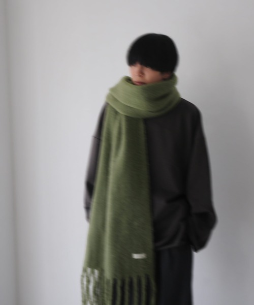 NILWAY（ニルウェイ）の「ブークレボリュームフリンジマフラー/無地チェック（マフラー・メンズ・ダークグリーン/グリーン系/ホワイト/ブラック/パープル/ベージュ・FREE）」の11枚目の写真