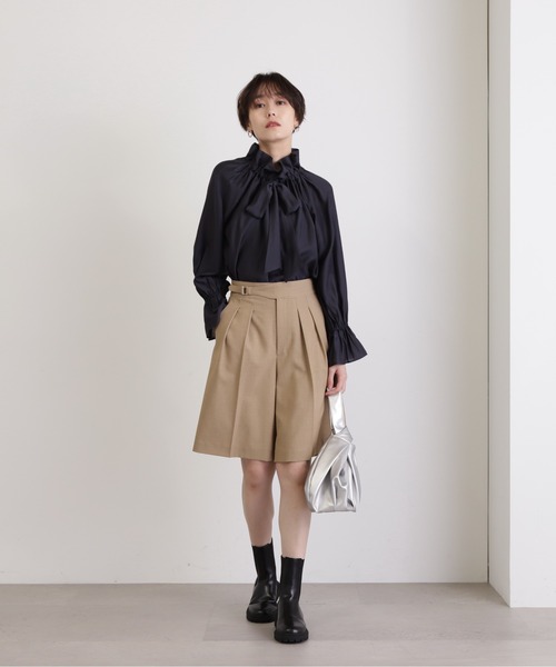 N.(N. Natural Beauty Basic)(エヌエヌナチュラルビューティーベーシック)の「◆シルキーローンフリルネックブラウス(シャツ/ブラウス・レディース・ホワイト/ピンク/ブルー/ネイビー・MEDIUM)」の14枚目の写真