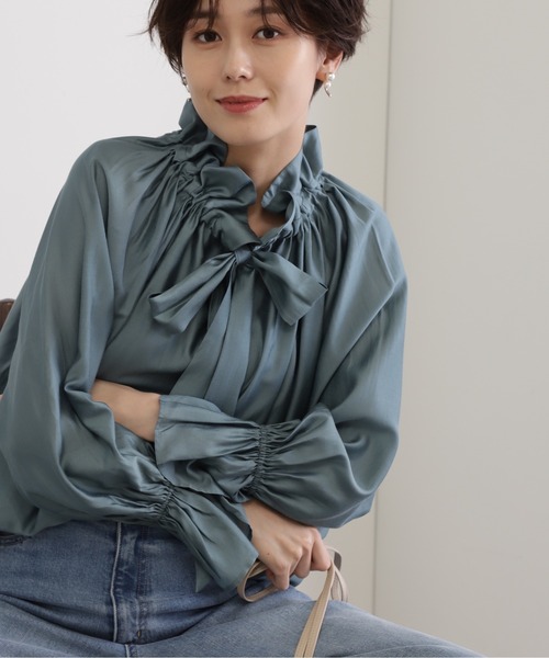 N.(N. Natural Beauty Basic)(エヌエヌナチュラルビューティーベーシック)の「◆シルキーローンフリルネックブラウス(シャツ/ブラウス・レディース・ホワイト/ピンク/ブルー/ネイビー・MEDIUM)」の18枚目の写真