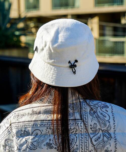 BEN DAVIS（ベンデイビス）の「【BEN DAVIS/ベンデイビス】パイル　バケットハット BDW-8673　ワンポイントロゴ刺繍（ハット・メンズ・ホワイト/ブラック・FREE）」の5枚目の写真