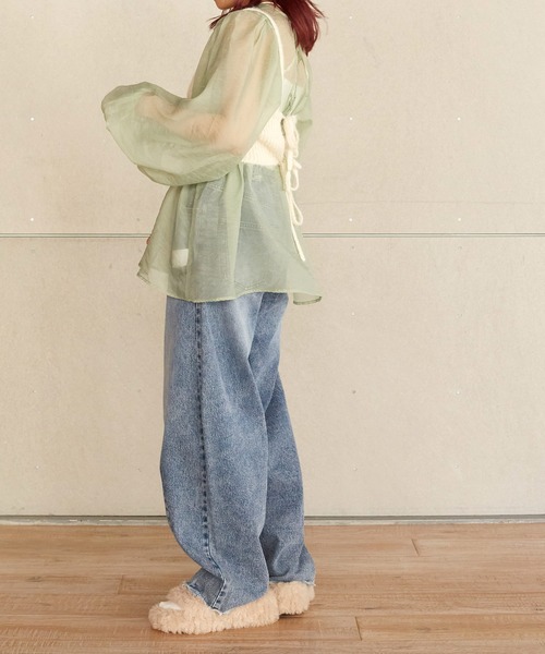 w closet（ダブルクローゼット）の「後ろリボンワンピース×ニットキャミセット（ワンピース・レディース・ベージュ/スミクロ/キナリ・FREE）」の4枚目の写真