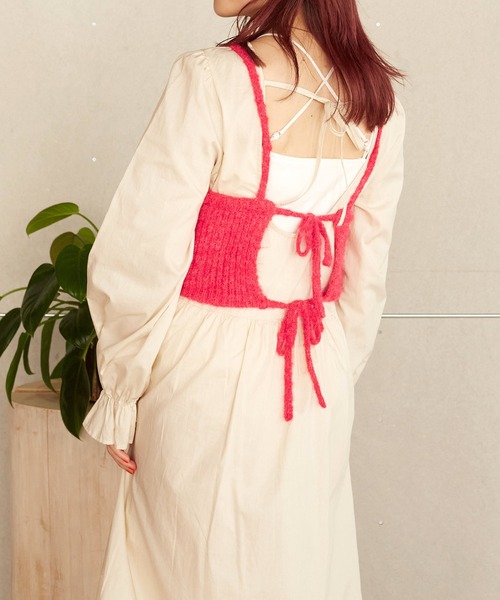 w closet（ダブルクローゼット）の「後ろリボンワンピース×ニットキャミセット（ワンピース・レディース・ベージュ/スミクロ/キナリ・FREE）」の13枚目の写真