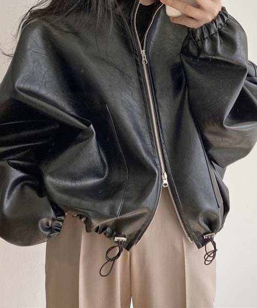 gossip！ロサンゼルス（ゴシップロサンゼルス）の「ダブルジッパーライダースジャケット 　バルーンスリーブ合皮 ブルゾン（ライダースジャケット・レディース・ブラック・FREE）」の9枚目の写真