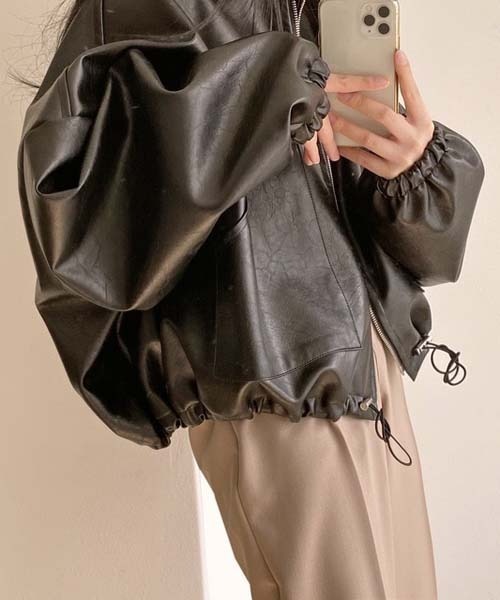 gossip！ロサンゼルス（ゴシップロサンゼルス）の「ダブルジッパーライダースジャケット 　バルーンスリーブ合皮 ブルゾン（ライダースジャケット・レディース・ブラック・FREE）」の8枚目の写真