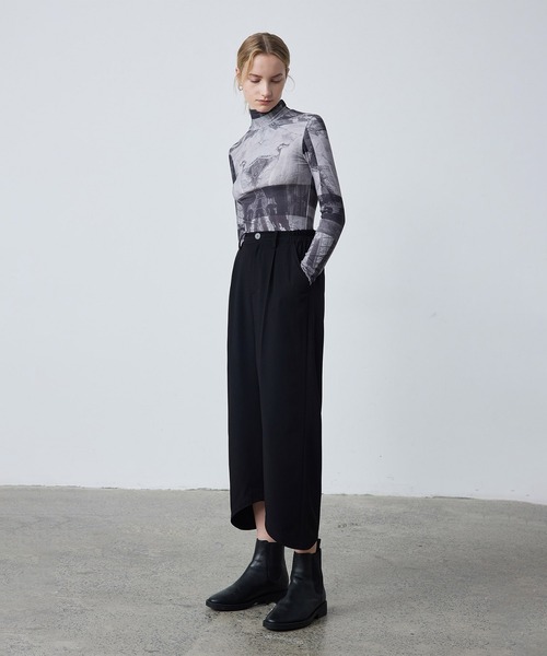 ELOOPS(イーループス)の「【ELOOPS】1枚でも重ね着でも◎ スムースハイネックインナー(Tシャツ/カットソー・レディース・ブラック系その他/カーキ/スモークピンク・L/M/S)」の19枚目の写真