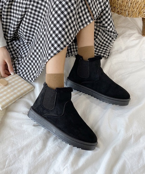 Miniministore（ミニミニストア）の「【新色追加】ムートンブーツ ブーツ モカシン 冬靴（ブーツ・レディース・アイボリー/ブラック/ブラウン/キャメル・24.5cm/23.5cm/24.0cm/23.0cm/22.5cm/25.0cm）」の5枚目の写真